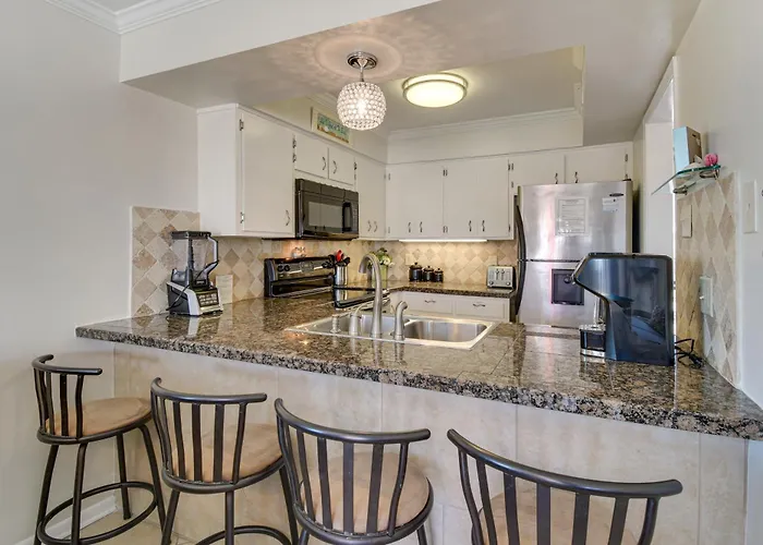 Absolute Location! Heart Of * Gulf Shores